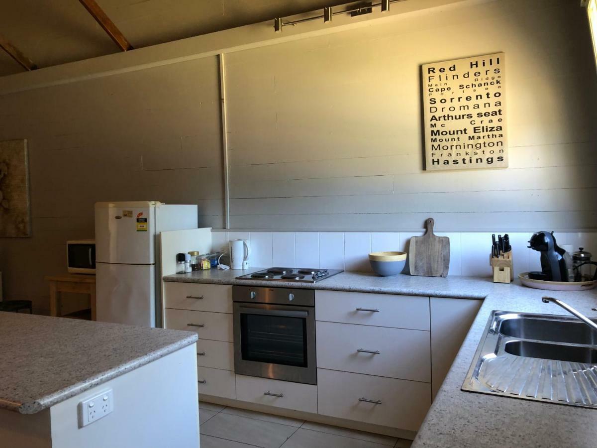 The Old Coolstore - Braeburn Apt Merricks North Экстерьер фото